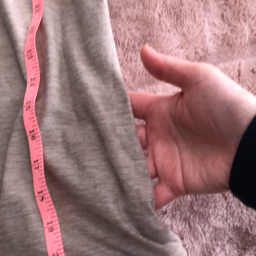 Sweater - Picture 4 of 4